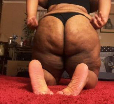 BBW MERCEDES Hosting Now and I'm Mobile